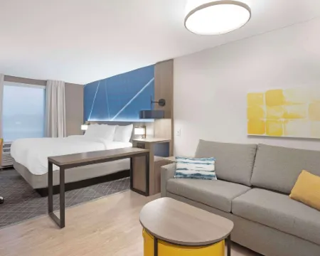 位於US-60的山林格羅夫舒適酒店及套房 賴特縣酒店