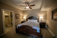 Nauvoo Temple House Hotel Hotels in Keokuk