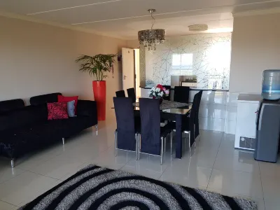 Santiago Bay Hotels in Muizenberg