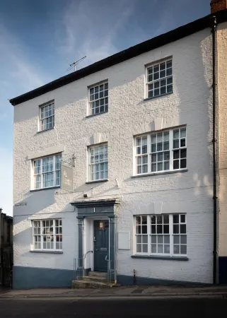 Lyme 1 Hotel Отели в г. Лайм-Регис