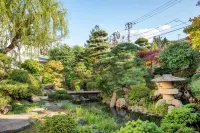 Yanagi No Yu Hotels in Hiranai