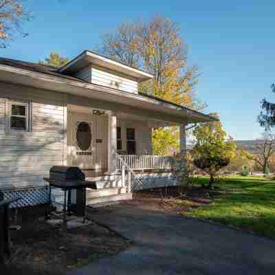 Allenberry Resort Hotel Exterior