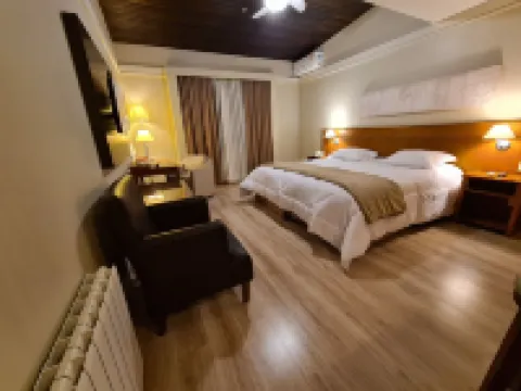 Sky Borges Hotel Alpenhaus - Gramado Hoteles en Gramado