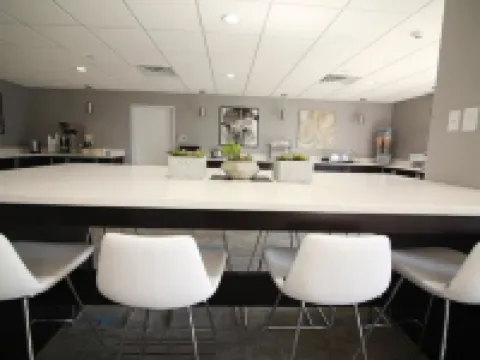 Home Inn and Suites Memphis Hotels in Memphis