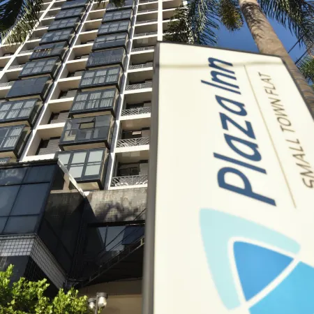Plaza Inn Small Town Flat Отели рядом с достопримечательностью «Сантана»