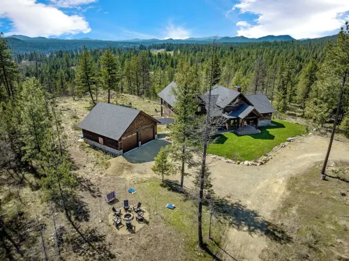 Mountain Top Retreat: Hot Tub, Sauna, Fire Pit, Seclusive 5 acres, Sunset Views