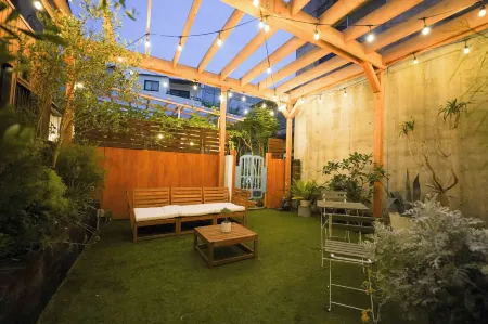 Traditional Apartment Takamatsu Guesthouse Отели рядом с достопримечательностью «Liminal Air -core-»