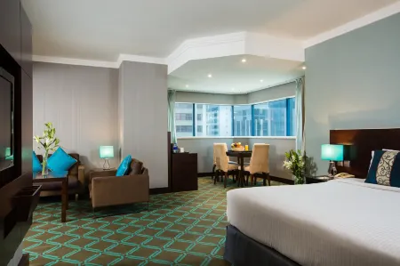 Novel Hotel City Center
