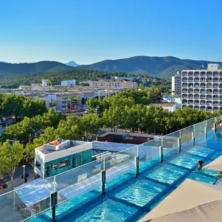 Innside by Meliá Calviá Beach