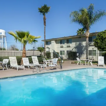 Ramada by Wyndham Merced