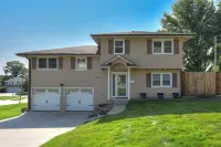 Rockbrook Oasis – Charming 3-Bedroom Home with Private Pool - Alloggi