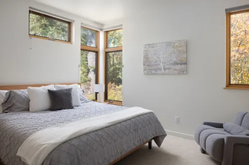 Tranquil 2-bedroom modern retreat Hotels in Wilson