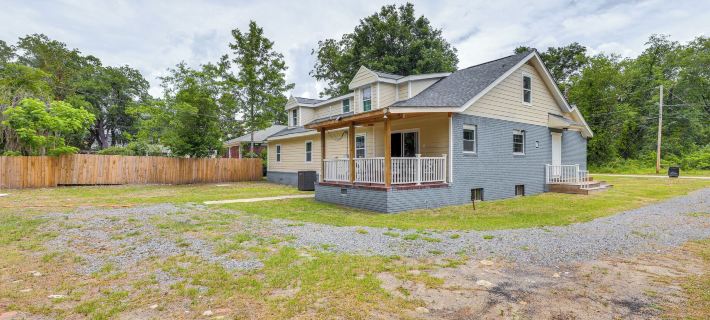 Walterboro House w/ Office Near Wildlife Center Hotels in Colleton County