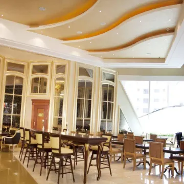 Sunday Hotel Al Barsha Dubai Mall of the Emirates Formerly Grand Excelsior Al Barsha Отели рядом с достопримечательностью «Теком»