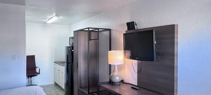OYO Garden Inn and Suites Pearsall I-35 East Hotels in Frio County