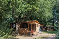 Huttopia de Roos Отели в г. 