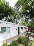 Shipping Container in KC - Rooftop Patio & Fire Pit!