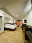 Hotel Kpm Tripenta