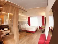 Hotel im Zentrum für Visionen Hotel a 