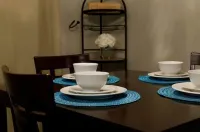 Retreat 5 bed, 4 room 3.8 mi. from Redding Airport Hotels in Anderson