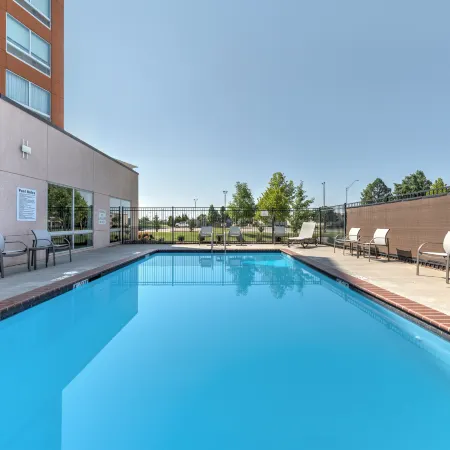 Holiday Inn Express & Suites MOORE by IHG