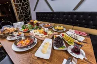 Kuhla Hotel - 4-Star