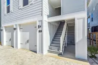 Brand New 5Br/5.5BA,Sleeps 16, Community Pool & Dock, Pickleball