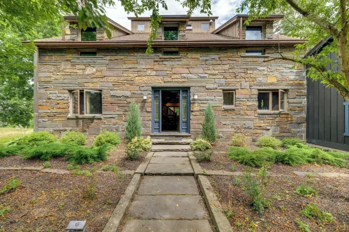 Riverfront Hudson Valley Gem w/ Beach Access! - Wifi