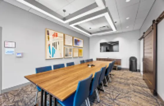 Holiday Inn Express & Suites MARINETTE by IHG