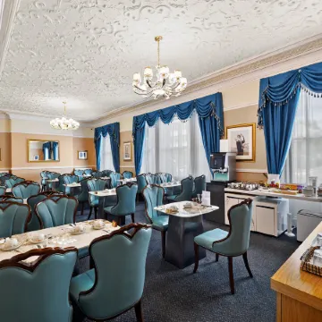 The Drake Hotel Plymouth Отели рядом с достопримечательностью «Торговый центр "Марш-Миллз"»