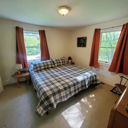Entire Rustic Farmhouse minutes from Jay Peak Отели в г. Джей