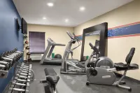 Hampton Inn Forrest City - Gym