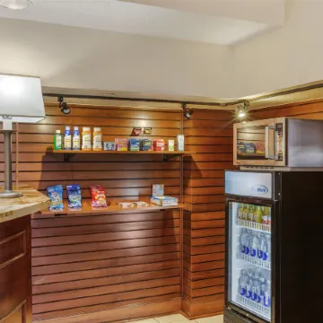 Best Western Plus Greenwell Inn