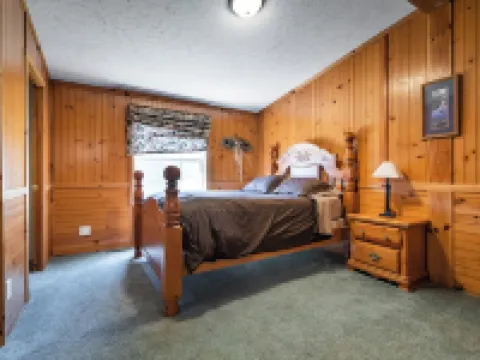 The Loon Cabin at the Riviera Resort in Neillsville, Wisconsin! デューハーストのホテル