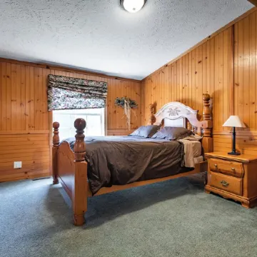 The Loon Cabin at the Riviera Resort in Neillsville, Wisconsin!