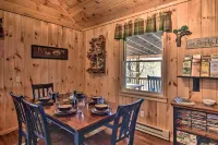 'Nature's Retreat' w/ Hot Tub: 7 Mi to Bryson City