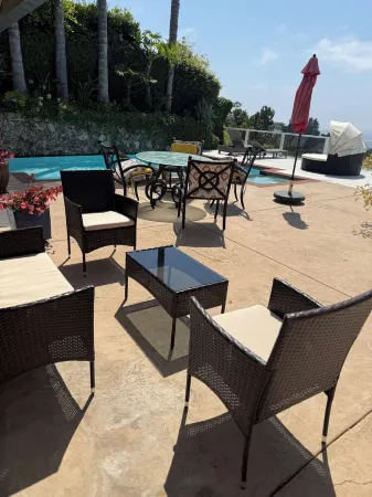 Ocean Breeze Heaven Pool House in La Jolla Отели рядом с достопримечательностью «Map and Atlas Museum of La Jolla»