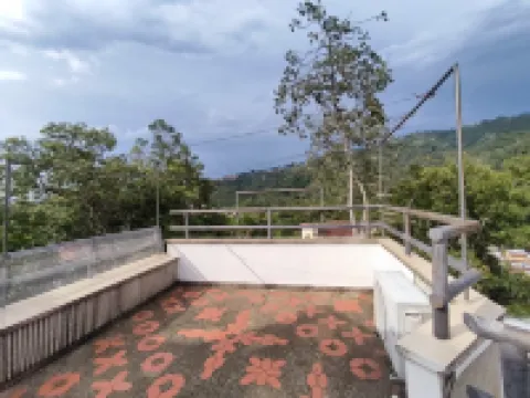 Charming House, Convenient Location in Bucaramanga
