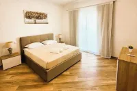 x1f3e1; Villa Priscila - Stylish Stay 200m from the beach