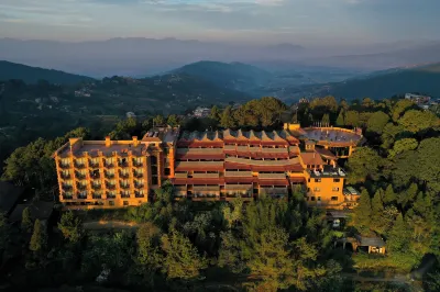 클럽 히말라야 바이 에이스 호텔스 Nagarkot Panoramic Sunrise view point 주변 호텔