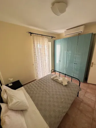 Seafront Breathtaking View Private Apartment Отели в г. Sithonia