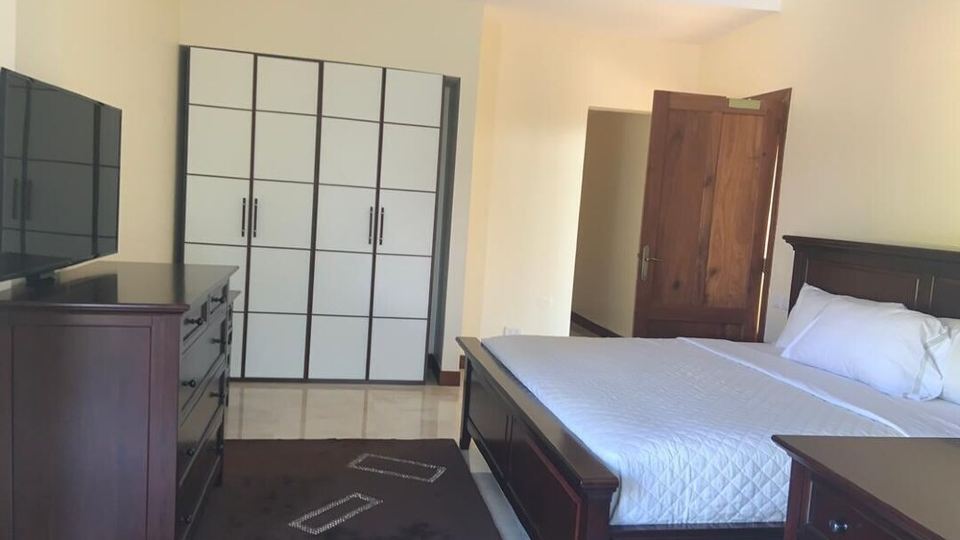 SALAAM LETTING CELEBRITY VILLA