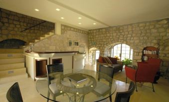 Artists Colony Inn Zefat