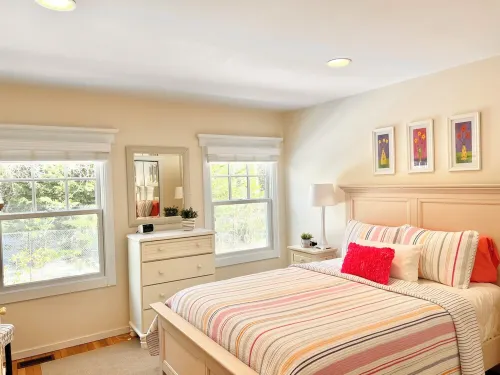 Pristine Remsenburg Retreat to Play & Work All Summer Long 렘젠버그-스페옹크 호텔