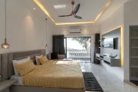 3 BHK Private villa with pool, WiFi, AC and Kitchen & Car Parking Hotel a Solim
