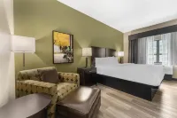 Best Western Plus Franciscan Square Inn and Suites Steubenville Hotels in Weirton