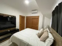 Family friendly, brand new beautiful 3 bedroom apartment, modernly equipped! Hotels in Bella Vista