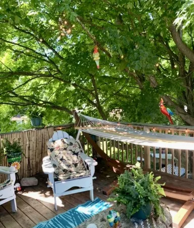 Charming 4-bedroom house sleeps 15 in the wonderful beach town of Ludington! Отели рядом с достопримечательностью «S.S. Badger: Lake Michigan Carferry»