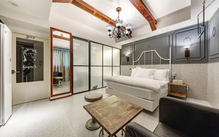 February Hotel SeongSeo Отели рядом с достопримечательностью «Daegu Arboretum»