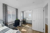 Spacious 4-bedroom house in delightful Chula Vista with view